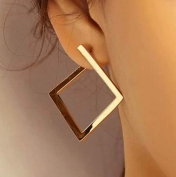 Gold Square Hoops | Modern Minimalist - Picture 4 of 4